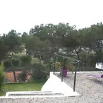 Casa Ceca De La Playa Y Barcelona, Con Piscina Climatizada Y Jacuzzi