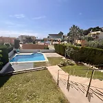 Chalet Hungria Chalet Con Piscina Privada