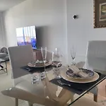 De Luxury
