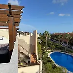 Atico Duplex Con Piscina Privada, Solarium Y Barbacoa