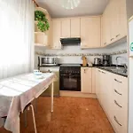 Chalet Individual Con Piscina Privada En Miami Playa
