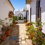 Idyllic Townhouse With Scenic Views Mijas Pueblo