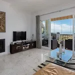 Atico Con Jacuzzi Vista Mar Y Montana