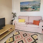 Apartamento En El Centro Con Garaje, Terraza, Wifi, Climatizacion Y Piscina