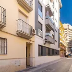 Gorgeous Apartment In Fuengirola With Wifi