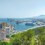 Awesome Apartment In Malaga With Kitchenette