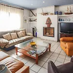 Nice Home In Torredembarra With Kitchen