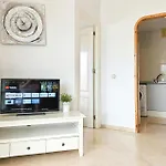 1 Bedroom Cozy Apartment In Mijas Golf