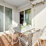 Cozy Apartment In Moncofa Playa With Kitchen