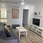 Bright Sea Apartment