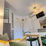 Klimt Huelin Malaga Modern Beach Appartment
