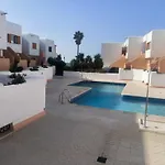 Piscina, Wifi, Patio Con Vistas