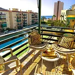 Amazing 3-Bedroom Apartment. Pool And Sea View!
