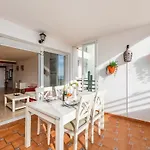 Coastal Escape & Sea Views By Hostlovers