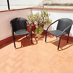 Amplio Apartamento Con Terraza