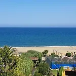 Duquesa Beach Apartment