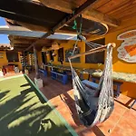 Twinfin Yoga Y Surfcamp - Adeje