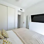 Apartment In Puerto Banus Lorcrimar V Marbella