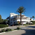 Dream Getaway With Pool Near Puerto Banus