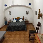 Nick'S Cave, Bed And Breakfast With A Difference