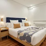 Easo Suite 18 By Feelfree Rentals