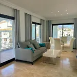 Marina Real 2391