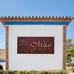 The Luxury Golf Paradise - 8 Pax Groups - Families
