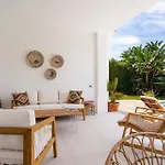Ferienhaus Mit Privatpool Fuer 8 Personen Ca 170 Qm In Sitio De Calahonda, Andalusien Costa Del Sol