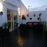 ***** Attic With Impressive Views And Jacuzzi