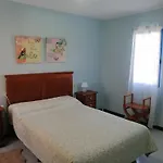 Apartamento En Los Nietos Con Piscina Comunitaria.