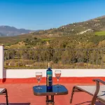 Lovely Home In Guaro With Wifi