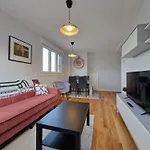 Nuevo Duplex Con Terraza Cerca De Playa Y Metro Con Parking Privado