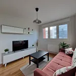 Nuevo Duplex Con Terraza Cerca De Playa Y Metro Con Parking Privado