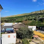 La Sorpresa