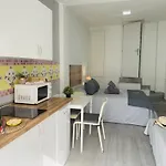 Estudio Jimena Burriana En El Centro De Nerja