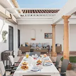 Villa La Dorada