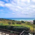 Beautiful 2 Bedroom Blue Suites Sea Views