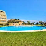 Garden Apartment In Arenal De Golf- Benalmadena