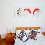 Uhc Marathon Apartments