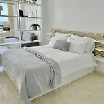 Panoramic Sea Views With Balcony, Air Conditioning And Parking
