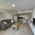 Cozy Apartment La Llosa