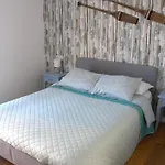 Lowenva Apartment