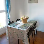 Lowenva Apartment