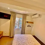 Suites Nuevas Con Bano Privado Frente Al Metro St Mwc Barcelona-Fira