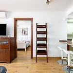 Attic Las Vistas Mit Wunderschoenem Meerblick