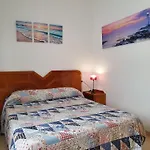 Helle Ferienwohnung Mit Dachterrasse Und Whirlpool