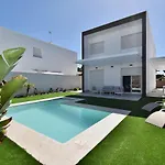 Villa Blanco Chiclana - Holiday Chiclana