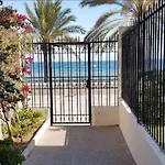 Estudio En Primera Linea De Mar De Marbella