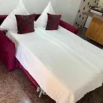 Wohnung Mit Pool Und 180 Grad Terrassenausblick