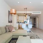 Stylish Living With Private Pool